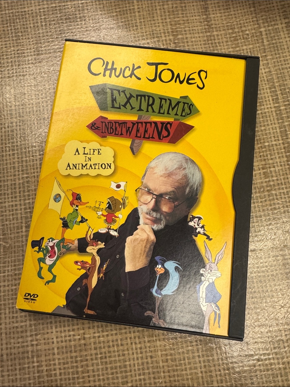 Chuck Jones Extremes & Inbetweens DVD - Yellow Cover